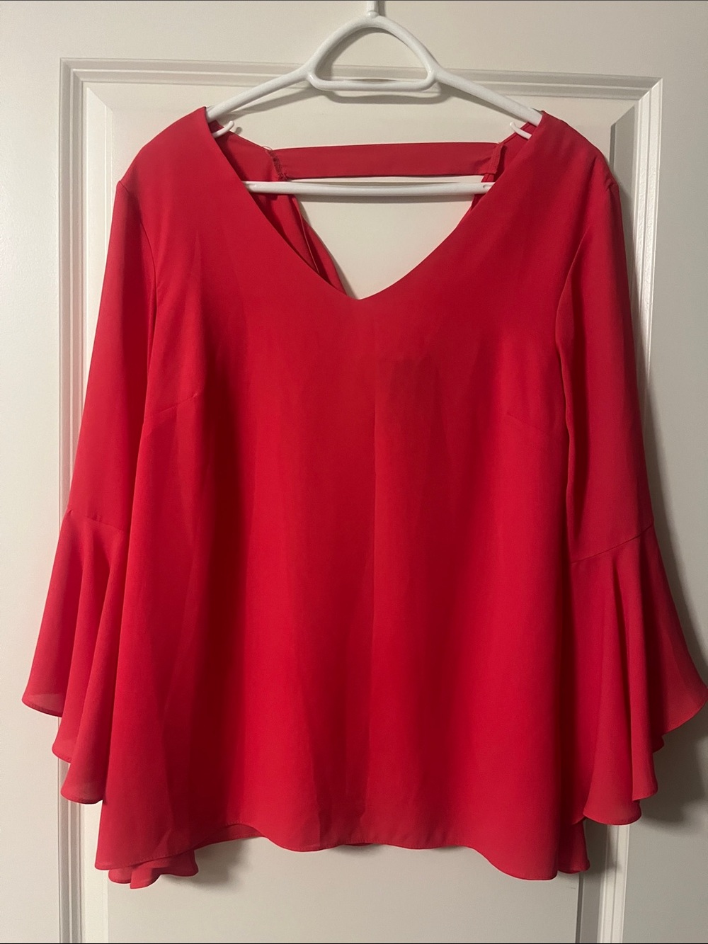 Frank Lyman Design Red V-Neck Bell Sleeve Blouse